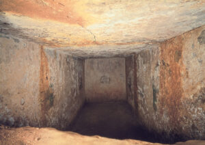 宇宙人の存在を示す古墳内部の異常現象