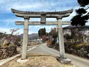 山梨　中牧神社