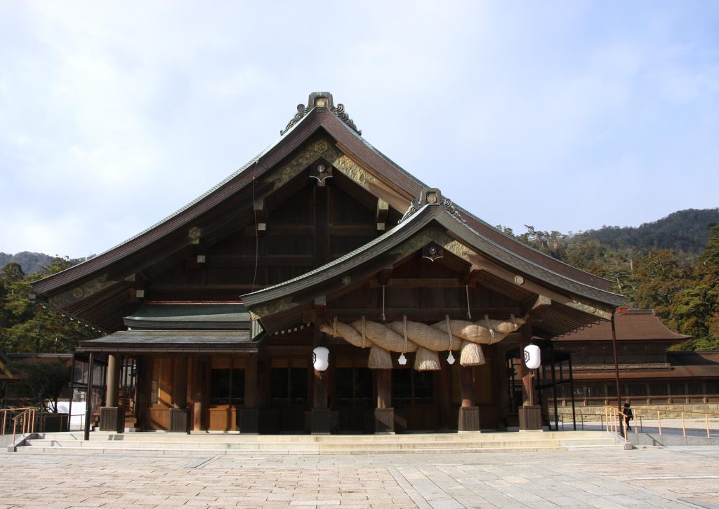 神社の建物名称で見る歴史とその背景