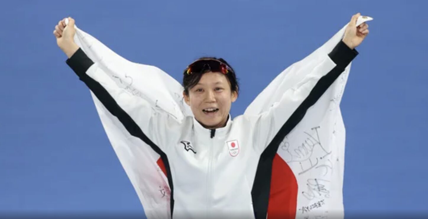 高木美帆500mの神スタート動画!「バグった加速」…最初の一歩で氷が弾け飛ぶ、誰も真似できないエッジの角度