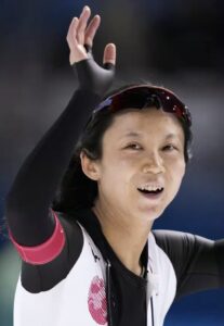 髙木美帆1500で異次元動画！氷を削る音がバグってる