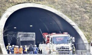 Identifying the pronunciation of Mizutani's name revealed her workplace reputation and past hints.